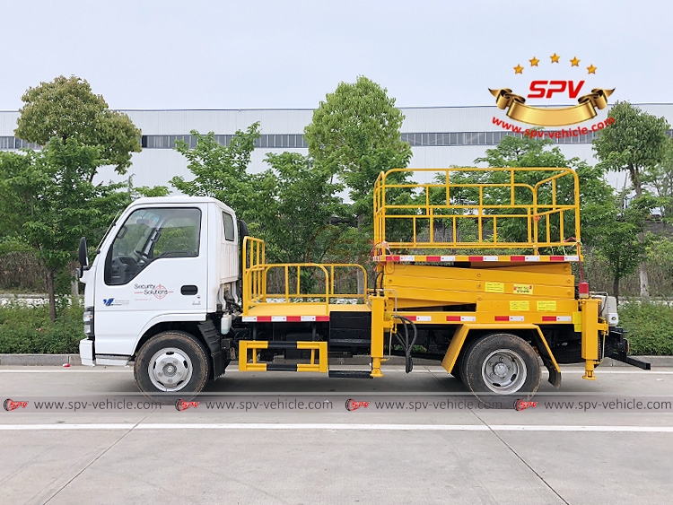 Lift Platform Truck ISUZU - LS